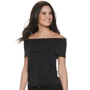 FLASH SALE 3/31 - 4/1 🖤JLO! Black Off Shoulder Top SZ L (NWT)🖤